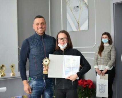 OUR COMPETITIVE SWIMMER SIMONA IVANOVA IS ATHLETE OF THE YEAR OF THE MUNICIPALITY OF ELIN PELIN