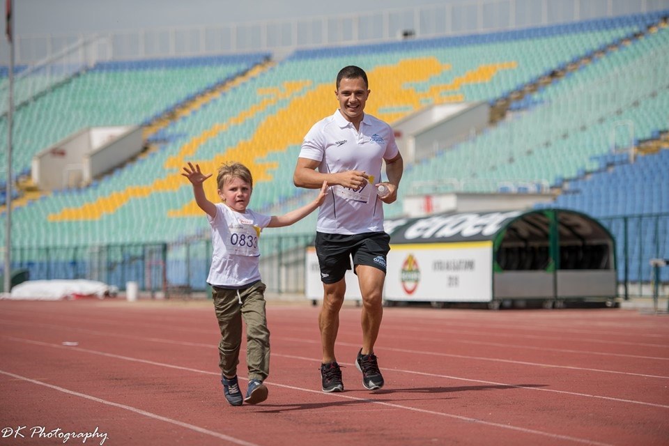 НСК Олимп отново подкрепи каузата на Run2gether България(видео)
