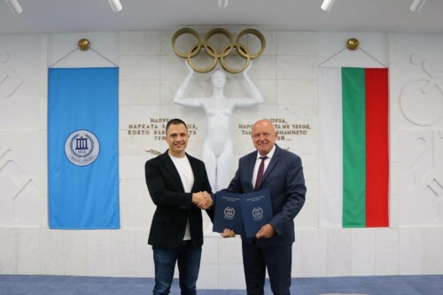 Oбединяваме сили и с Национална спортна академия   Васил Левски , за да развиваме  българското плуване на световно ниво.